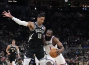 九游APP-关于雄鹿再胜篮网，字母哥强势封盖杜兰特的信息