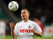 九游中国-羽坛新章，印尼奇袭掀翻德国战车，陈雨菲以肩为桥扛起时代之重